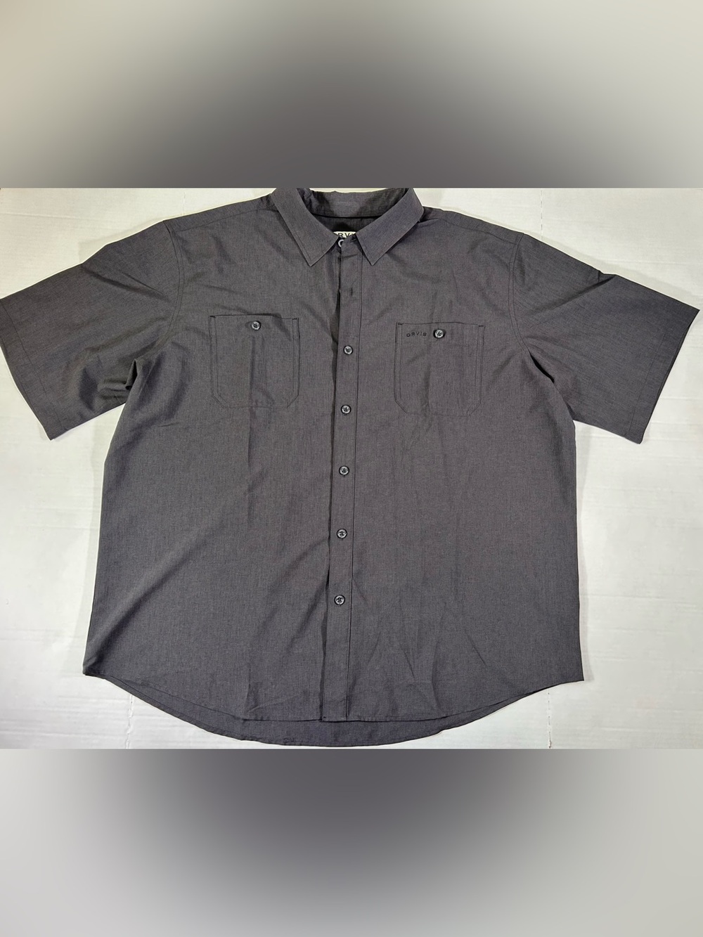 Orvis Men's Dark Charcoal Short-Sleeve Button-Down Camp Shirt Outdoor Gorpcore